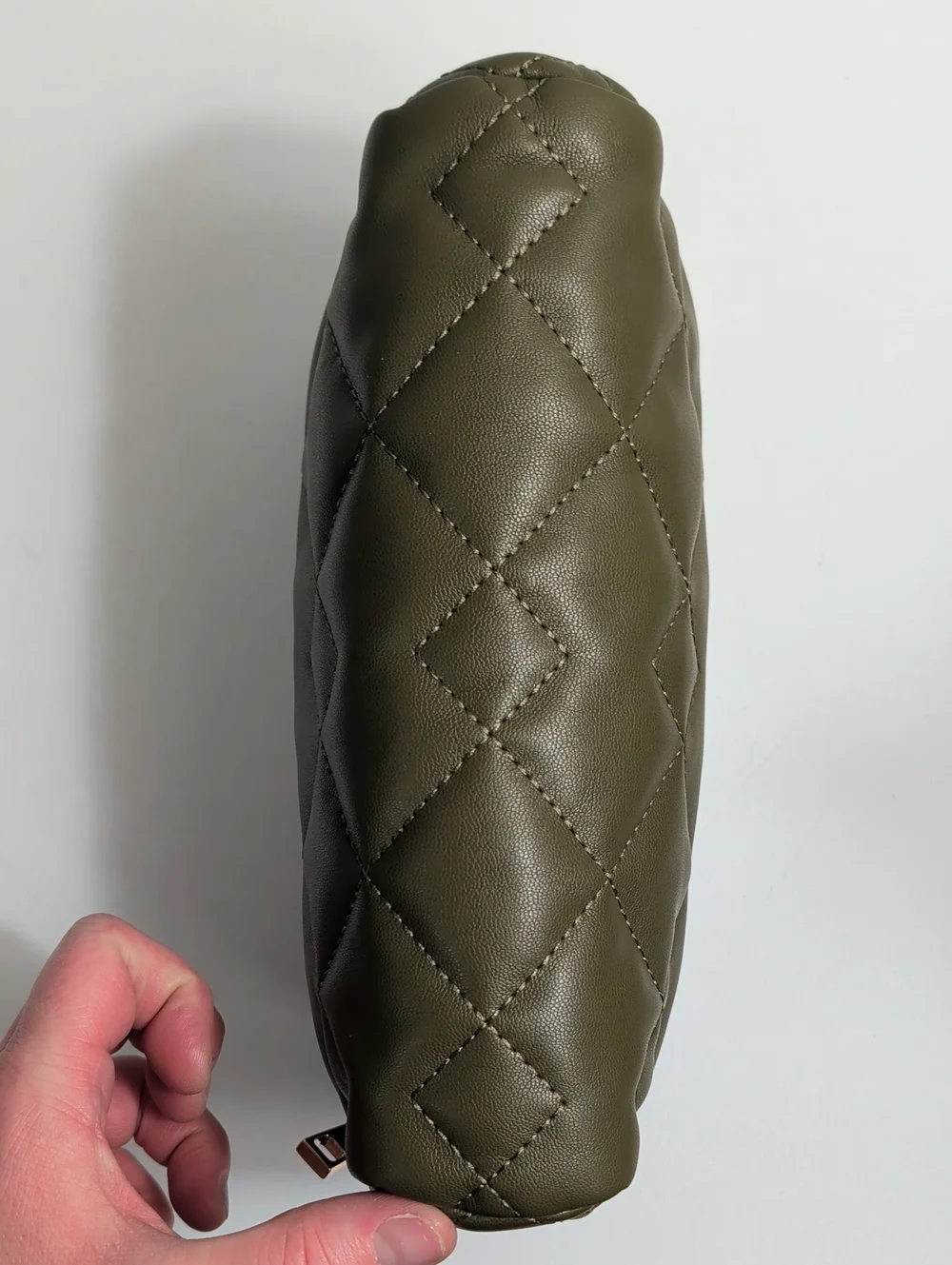 NWOT Marc Jacobs Quilted Leather Cosmetic Bag